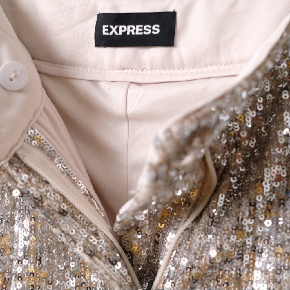 Express High Waisted Sequin Pleated Cropped Trouser Size Small - Picture 9 of 12